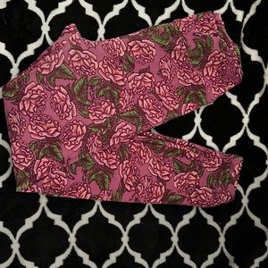 Size OS, Once worn-Lularoe Rose leggings